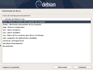 Instalar Debian: Figura 10: Particionado de discos: Seleccionar el punto de montaje /boot.